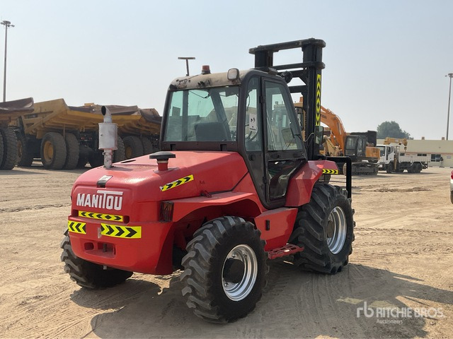 2012 Manitou M-X50-4 4x4 Rough Terrain Forklift - Ngarkues me pirun për terren të ashpër: foto 3 2012 Manitou M-X50-4 4x4 Rough Terrain Forklift - Ngarkues me pirun për terren të ashpër: foto 3