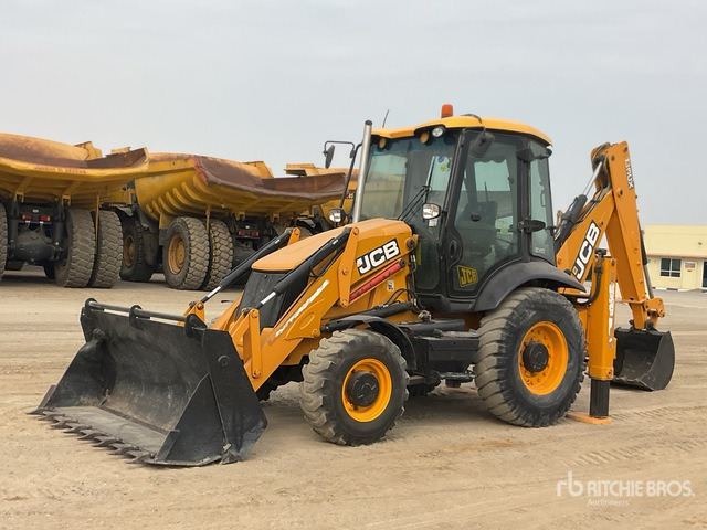 2013 JCB 3CX 4x4 Backhoe Loader - Fadromë me shkarkim nga prapa: foto 1 2013 JCB 3CX 4x4 Backhoe Loader - Fadromë me shkarkim nga prapa: foto 1