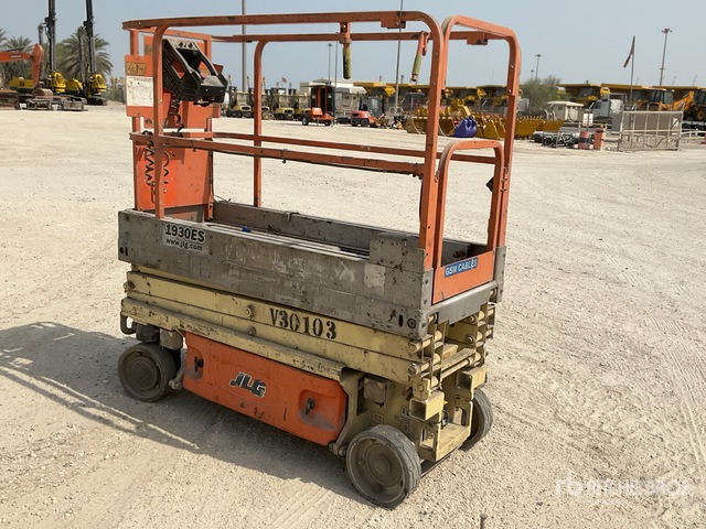 2013 JLG 1930ES Electric Scissor Lift - Ngritës gërshërë: foto 4 2013 JLG 1930ES Electric Scissor Lift - Ngritës gërshërë: foto 4
