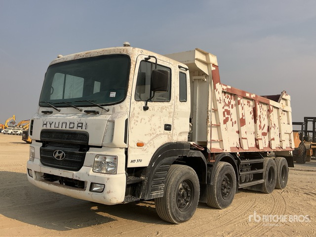 2014 Hyundai HD370 8x4 Twin-Steer Tri/A Dump Truck - Kamion vetëshkarkues: foto 1 2014 Hyundai HD370 8x4 Twin-Steer Tri/A Dump Truck - Kamion vetëshkarkues: foto 1