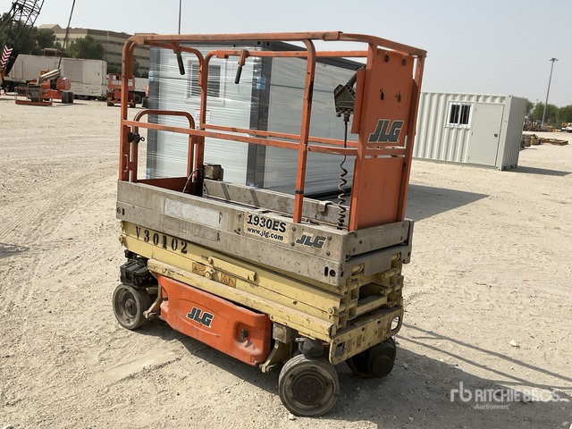 2014 JLG 1930ES Electric Scissor Lift - Ngritës gërshërë: foto 1 2014 JLG 1930ES Electric Scissor Lift - Ngritës gërshërë: foto 1