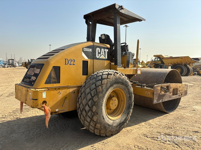 2015 Cat CS-533E Smooth Drum Compactor - Ngjeshës: foto 3 2015 Cat CS-533E Smooth Drum Compactor - Ngjeshës: foto 3