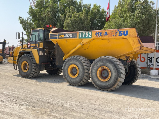 2015 Komatsu HM400-3 Articulated Dump Truck - Shkarkues teleskopik: foto 2 2015 Komatsu HM400-3 Articulated Dump Truck - Shkarkues teleskopik: foto 2