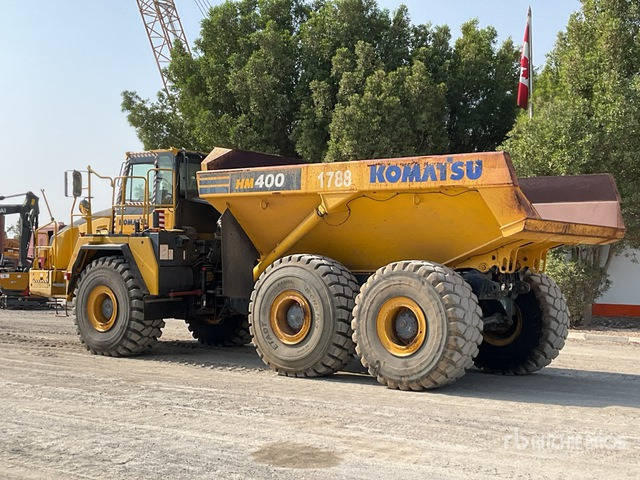 2015 Komatsu HM400-3 Articulated Dump Truck - Shkarkues teleskopik: foto 3 2015 Komatsu HM400-3 Articulated Dump Truck - Shkarkues teleskopik: foto 3