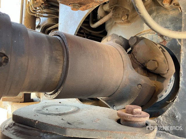 2015 Komatsu HM400-3 Articulated Dump Truck - Shkarkues teleskopik: foto 5 2015 Komatsu HM400-3 Articulated Dump Truck - Shkarkues teleskopik: foto 5