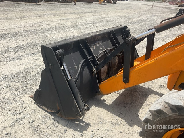 2016 JCB 3DX 4x4 Backhoe Loader - Fadromë me shkarkim nga prapa: foto 5 2016 JCB 3DX 4x4 Backhoe Loader - Fadromë me shkarkim nga prapa: foto 5