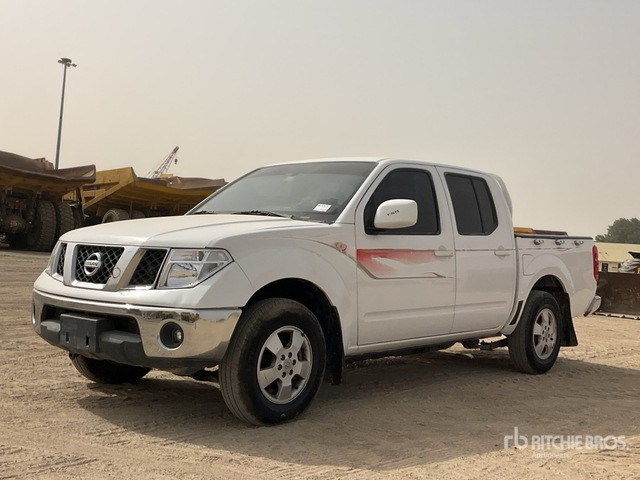 2016 Nissan 4x2 Crew Cab Pickup - Pick up: foto 2 2016 Nissan 4x2 Crew Cab Pickup - Pick up: foto 2