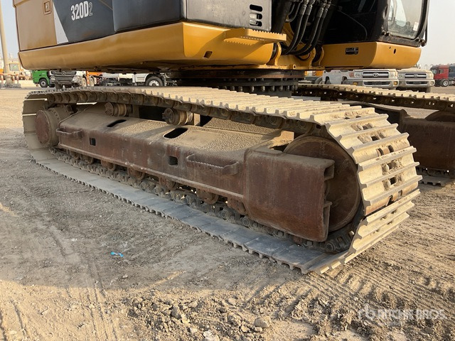 2017 Cat 320D2 - Ekskavator me zinxhirë: foto 5 2017 Cat 320D2 - Ekskavator me zinxhirë: foto 5