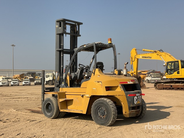 2017 Cat DP70NMS 7 ton Forklift - Pirun ngritës: foto 2 2017 Cat DP70NMS 7 ton Forklift - Pirun ngritës: foto 2
