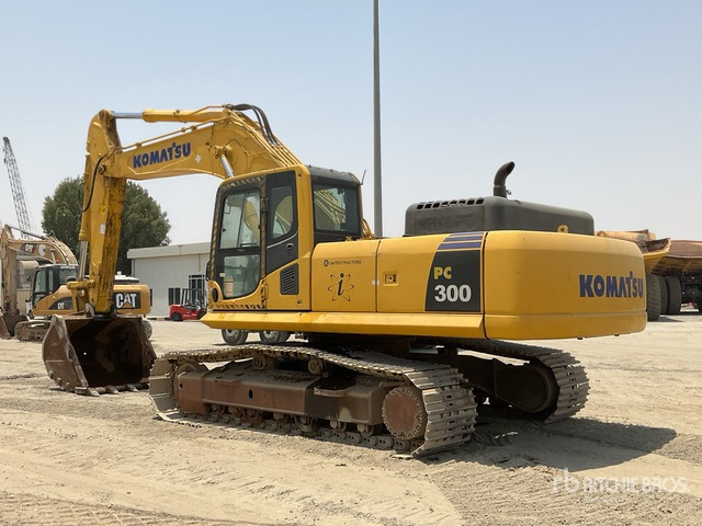 2017 Komatsu PC300-8M0 - Ekskavator me zinxhirë: foto 4 2017 Komatsu PC300-8M0 - Ekskavator me zinxhirë: foto 4