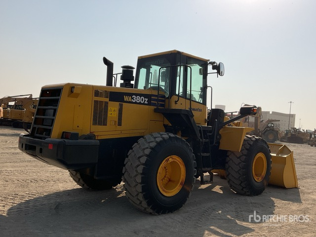 2017 Komatsu WA380Z-6 - Fadrom me goma: foto 4 2017 Komatsu WA380Z-6 - Fadrom me goma: foto 4