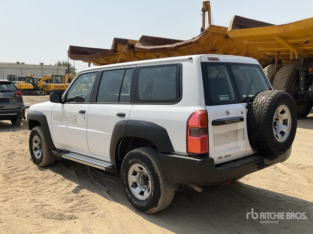 2018 Nissan Patrol GL 4x4 SUV - SUV: foto 3 2018 Nissan Patrol GL 4x4 SUV - SUV: foto 3