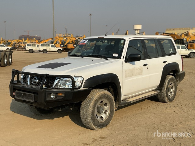 2018 Nissan Patrol GL 4x4 SUV - SUV: foto 1 2018 Nissan Patrol GL 4x4 SUV - SUV: foto 1