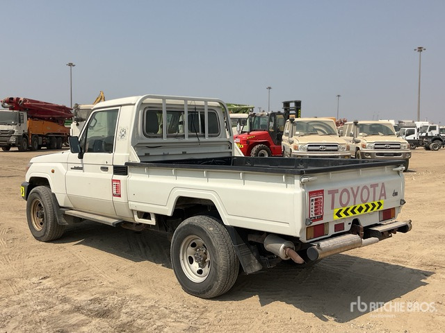 2018 Toyota Land Cruiser 79L 4x4 Pickup - Pick up: foto 4 2018 Toyota Land Cruiser 79L 4x4 Pickup - Pick up: foto 4