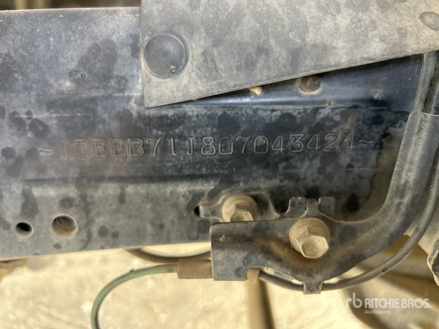 2018 Toyota Land Cruiser LX 76L 4x4 SUV - SUV: foto 3 2018 Toyota Land Cruiser LX 76L 4x4 SUV - SUV: foto 3