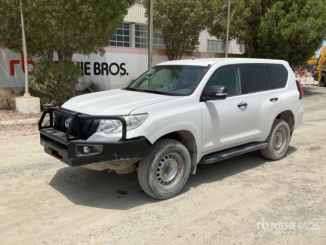 2018 Toyota Prado 150L 4x4 SUV - SUV: foto 2 2018 Toyota Prado 150L 4x4 SUV - SUV: foto 2
