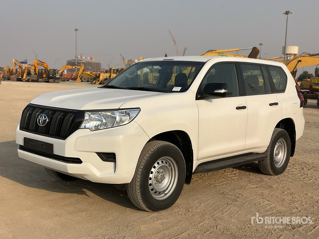 2018 Toyota Prado TX 150L 4x4 SUV - SUV: foto 1 2018 Toyota Prado TX 150L 4x4 SUV - SUV: foto 1