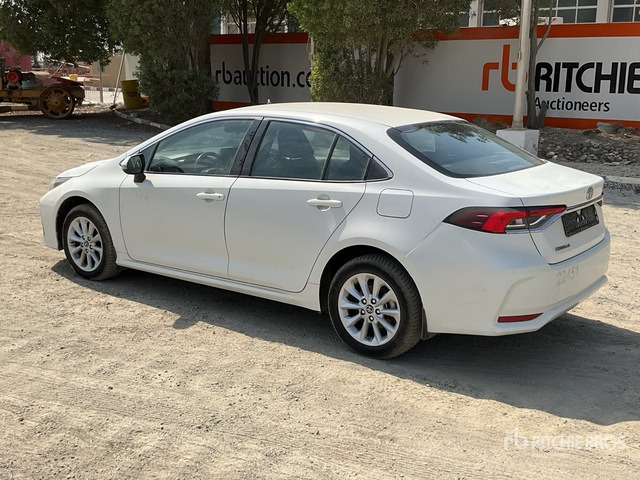 2019 Toyota Corolla Automobile - Veturë: foto 4 2019 Toyota Corolla Automobile - Veturë: foto 4