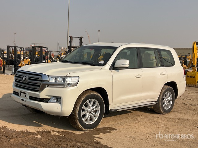 2019 Toyota Land Cruiser GXR- 200L 4x4 SUV - SUV: foto 1 2019 Toyota Land Cruiser GXR- 200L 4x4 SUV - SUV: foto 1