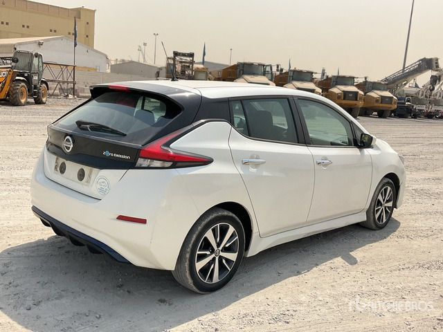 2020 Nissan LEAF Electric Automobile - Veturë: foto 4 2020 Nissan LEAF Electric Automobile - Veturë: foto 4