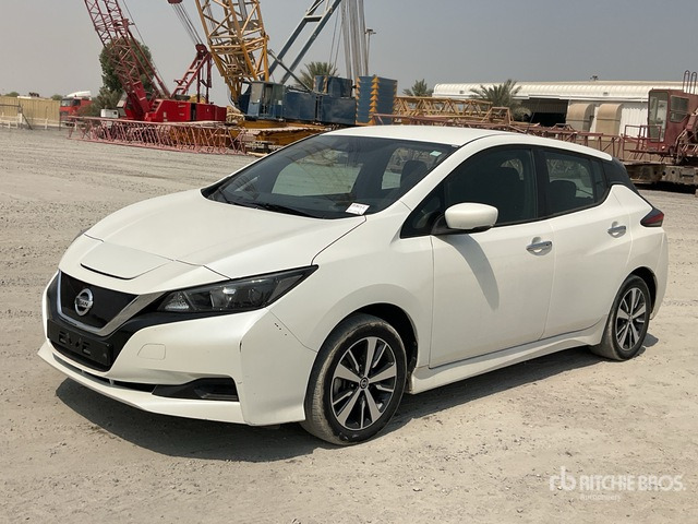 2020 Nissan LEAF Electric Automobile - Veturë: foto 1 2020 Nissan LEAF Electric Automobile - Veturë: foto 1