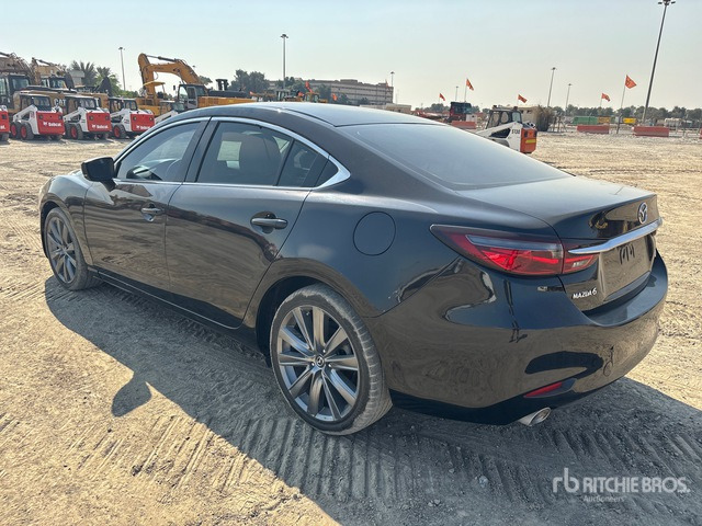 2021 Mazda Automobile - Veturë: foto 2 2021 Mazda Automobile - Veturë: foto 2