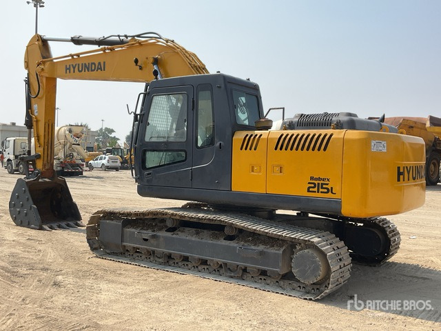 2022 Hyundai R215 - Ekskavator me zinxhirë: foto 4 2022 Hyundai R215 - Ekskavator me zinxhirë: foto 4