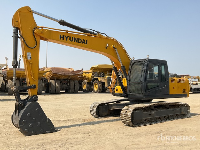 2022 Hyundai R215 - Ekskavator me zinxhirë: foto 2 2022 Hyundai R215 - Ekskavator me zinxhirë: foto 2
