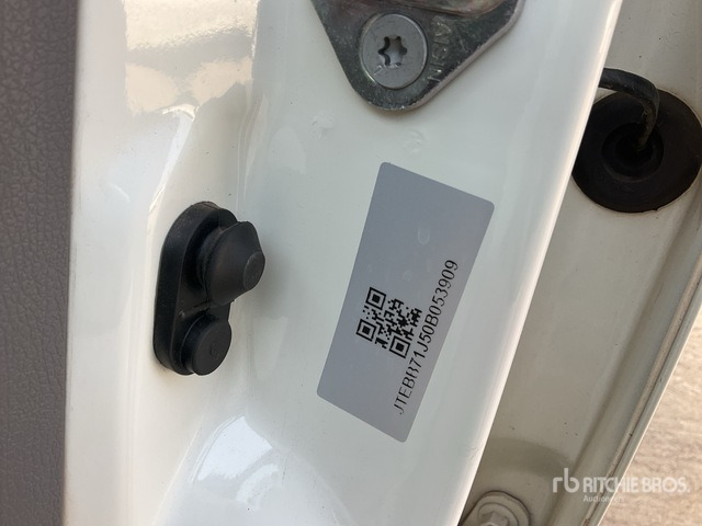 2023 Toyota Land Cruiser 79L 4x4 Crew Cab Pickup - Pick up: foto 4 2023 Toyota Land Cruiser 79L 4x4 Crew Cab Pickup - Pick up: foto 4