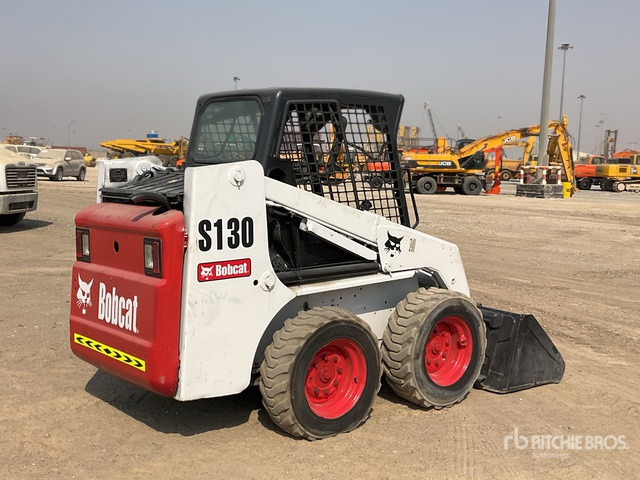 Bobcat S130 - Mini fadrom: foto 4 Bobcat S130 - Mini fadrom: foto 4