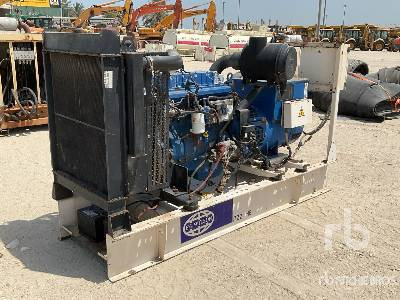 FG WILSON 220 kVA Skid-Mounted - Set gjeneratori: foto 2 FG WILSON 220 kVA Skid-Mounted - Set gjeneratori: foto 2