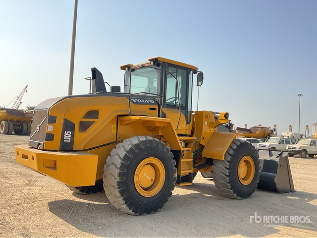 Volvo L105 Wheel Loader - Fadrom me goma: foto 3 Volvo L105 Wheel Loader - Fadrom me goma: foto 3