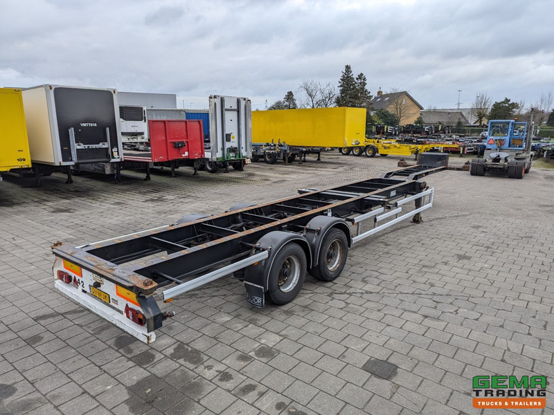 Floor FLCO 12-18 2-Assen BPW - Trommelremmen - 2x 20FT en 40FT Aansluiting - 4140KG - Transportjer kontejnerësh/ Gjysmë rimorkio me karroceri të çmontueshme: foto 1 Floor FLCO 12-18 2-Assen BPW - Trommelremmen - 2x 20FT en 40FT Aansluiting - 4140KG - Transportjer kontejnerësh/ Gjysmë rimorkio me karroceri të çmontueshme: foto 1