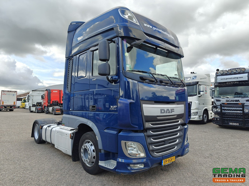 DAF XF 440 FT 4x2 SuperSpaceCab Euro6A - MEGA - Retarder - HandGeschakeld - 344.000KM! - Gjysmë-kamion: foto 2 DAF XF 440 FT 4x2 SuperSpaceCab Euro6A - MEGA - Retarder - HandGeschakeld - 344.000KM! - Gjysmë-kamion: foto 2