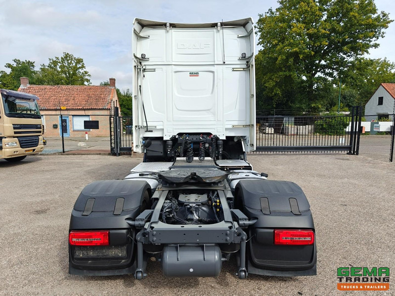 Gjysmë-kamion DAF XG+ 4x2 Euro6E - MEGA/Lowdeck - Retarder - Dubbele tanks - MirrorCam - 306.000KM!: foto 8 Gjysmë-kamion DAF XG+ 4x2 Euro6E - MEGA/Lowdeck - Retarder - Dubbele tanks - MirrorCam - 306.000KM!: foto 8