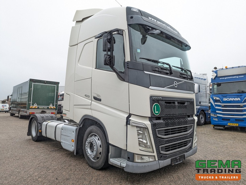 Volvo FH420 4x2 Euro6 FH420 4x2 Globetrotter Euro6 - XLOW / Mega - VEB+ - Double Tanks - Air Suspension - Gjysmë-kamion: foto 2 Volvo FH420 4x2 Euro6 FH420 4x2 Globetrotter Euro6 - XLOW / Mega - VEB+ - Double Tanks - Air Suspension - Gjysmë-kamion: foto 2