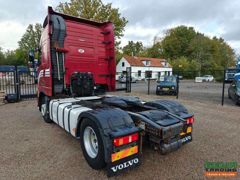 Volvo FH460 4x2 Globetrotter XL Euro5 - Handgeschakeld - Dubbele tanks - Gjysmë-kamion: foto 4 Volvo FH460 4x2 Globetrotter XL Euro5 - Handgeschakeld - Dubbele tanks - Gjysmë-kamion: foto 4