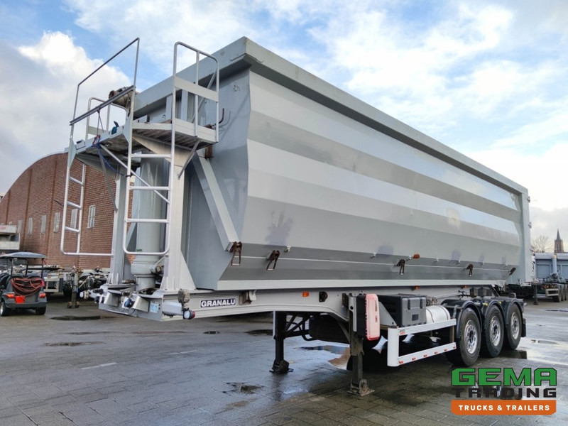 Granalu S3NA F270Z 52m³ - SteelBox/AluChassis - Coil - 8070KG (O1348) - Gjysmë rimorkio vetëshkarkuese: foto 4 Granalu S3NA F270Z 52m³ - SteelBox/AluChassis - Coil - 8070KG (O1348) - Gjysmë rimorkio vetëshkarkuese: foto 4