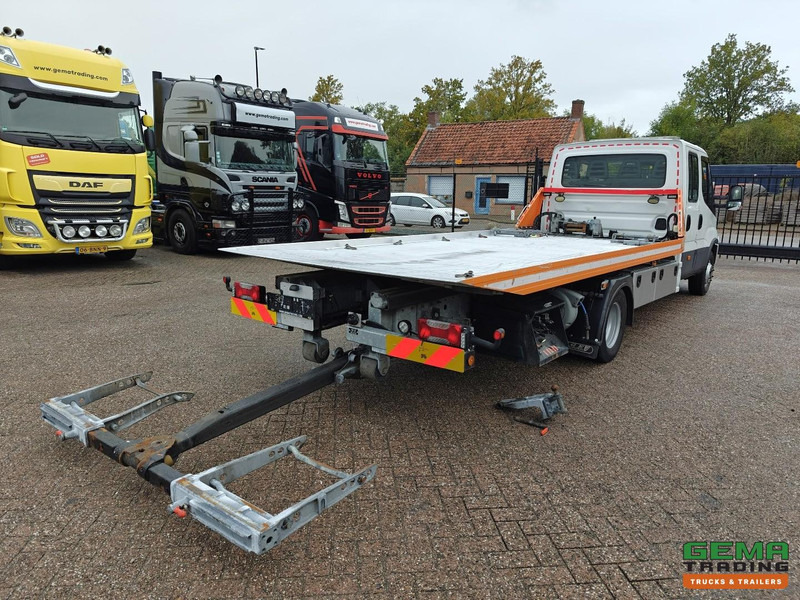 Iveco 70C18 4x2 DubbelCabine Euro6 - Jige Simplex 3T5 + Bril 1095KG - Lier 3.5T - Karrotrec: foto 2 Iveco 70C18 4x2 DubbelCabine Euro6 - Jige Simplex 3T5 + Bril 1095KG - Lier 3.5T - Karrotrec: foto 2