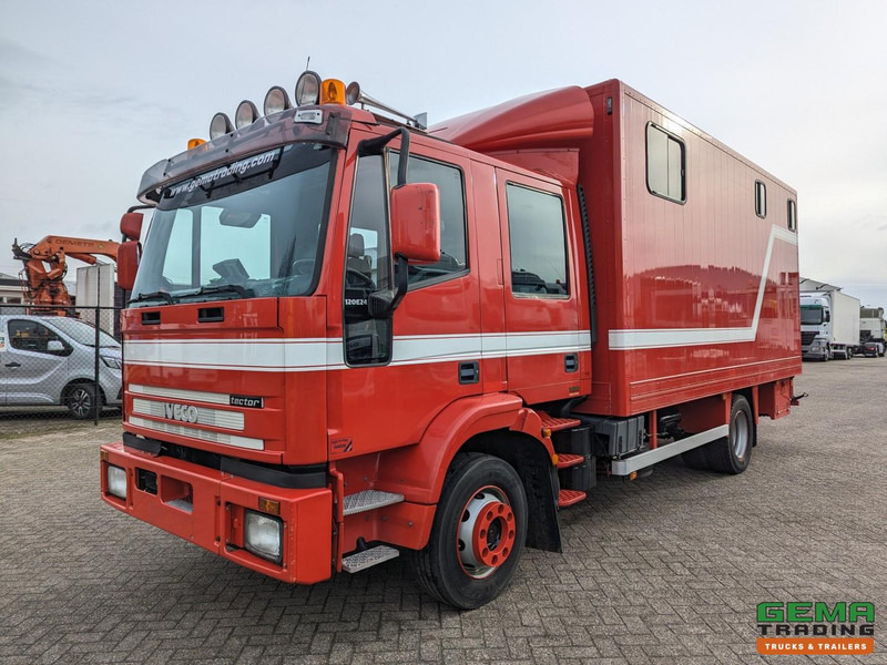 Iveco Tector ML120E24D 4x2 Euro3 DubbelCabine - Paardenwagen 3-Paards - Kleedruimte - Hydraulische klep- TOP! - Kamion për kuaj: foto 2 Iveco Tector ML120E24D 4x2 Euro3 DubbelCabine - Paardenwagen 3-Paards - Kleedruimte - Hydraulische klep- TOP! - Kamion për kuaj: foto 2