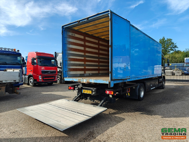 MAN TGA 18.310 4x2 LX Euro3 - Handgeschakeld ZF16 - BDF/VerhuisBak + Laadklep 2000KG - 207.000km - 12/2025 APK - Transportjer kontejnerësh/ Kamion me karroceri të çmontueshme: foto 2 MAN TGA 18.310 4x2 LX Euro3 - Handgeschakeld ZF16 - BDF/VerhuisBak + Laadklep 2000KG - 207.000km - 12/2025 APK - Transportjer kontejnerësh/ Kamion me karroceri të çmontueshme: foto 2