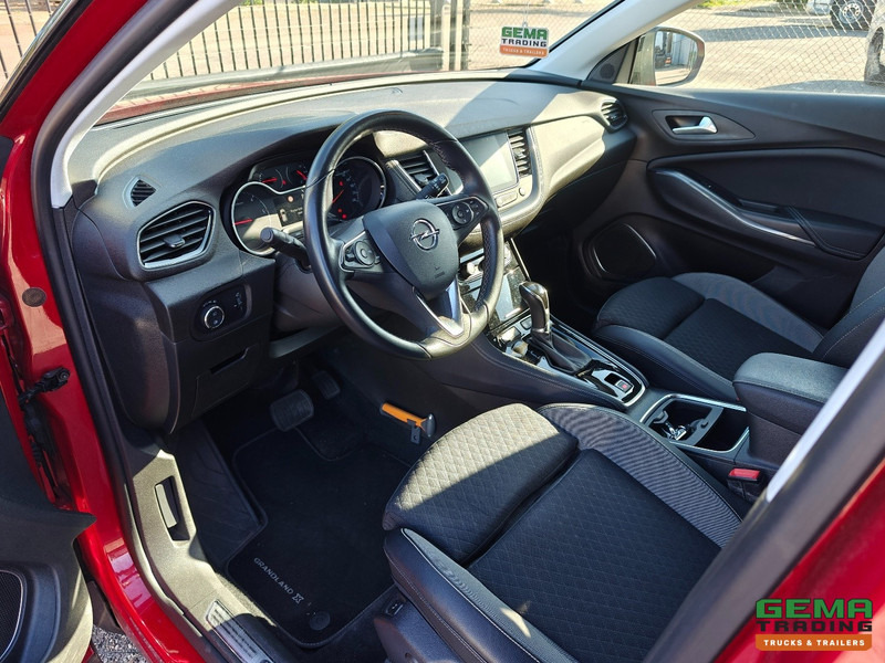 Opel Grandland X 1.5 CDTi - Euro6 BG - Automaat - 4-Seizoens Banden - NIEUWE MOTOR met 3 jaar garantie - 06/2026 APK - Veturë: foto 5 Opel Grandland X 1.5 CDTi - Euro6 BG - Automaat - 4-Seizoens Banden - NIEUWE MOTOR met 3 jaar garantie - 06/2026 APK - Veturë: foto 5