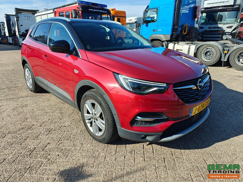 Opel Grandland X 1.5 CDTi - Euro6 BG - Automaat - 4-Seizoens Banden - NIEUWE MOTOR met 3 jaar garantie - 06/2026 APK - Veturë: foto 2 Opel Grandland X 1.5 CDTi - Euro6 BG - Automaat - 4-Seizoens Banden - NIEUWE MOTOR met 3 jaar garantie - 06/2026 APK - Veturë: foto 2