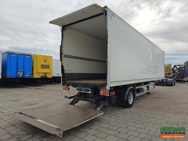 System Tailer GSTFS 10 1-As SAF - CITY - StuurAs - Gesloten opbouw 11.10m + Laadklep 2500KG - Accubak - Gjysmë rimorkio me vagonetë të mbyllur: foto 2 System Tailer GSTFS 10 1-As SAF - CITY - StuurAs - Gesloten opbouw 11.10m + Laadklep 2500KG - Accubak - Gjysmë rimorkio me vagonetë të mbyllur: foto 2