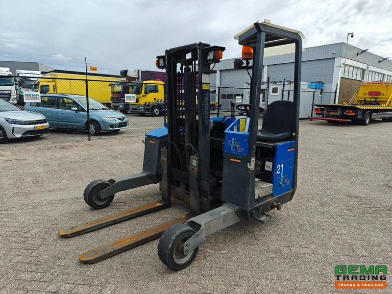 Terberg Kinglifter TKL-M-1x3 - Yanmar Diesel - 2500KG - 3523 uur - Pirun i montuar në kamion: foto 1 Terberg Kinglifter TKL-M-1x3 - Yanmar Diesel - 2500KG - 3523 uur - Pirun i montuar në kamion: foto 1