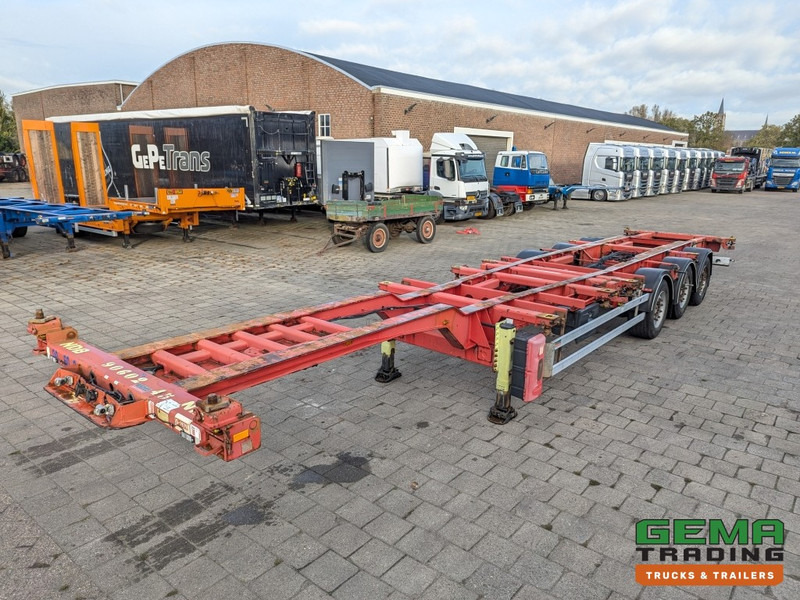 Tirsan Maxima CS 3-Assen SAF ADR FL-AT - Disc Brakes - All Connections - Back Slider (O1979) - Transportjer kontejnerësh/ Gjysmë rimorkio me karroceri të çmontueshme: foto 1 Tirsan Maxima CS 3-Assen SAF ADR FL-AT - Disc Brakes - All Connections - Back Slider (O1979) - Transportjer kontejnerësh/ Gjysmë rimorkio me karroceri të çmontueshme: foto 1