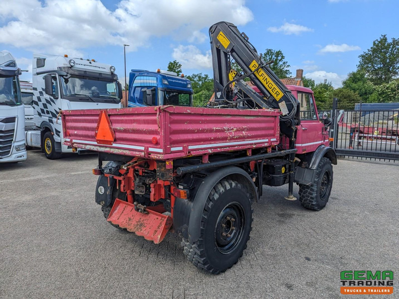 Unimog 416/U1100 4x4 - Hiab PK4600A - Open laadbak - Lier - Vangmuil/trekhaak - Mercedes Benz - Kamion me vinç: foto 5 Unimog 416/U1100 4x4 - Hiab PK4600A - Open laadbak - Lier - Vangmuil/trekhaak - Mercedes Benz - Kamion me vinç: foto 5