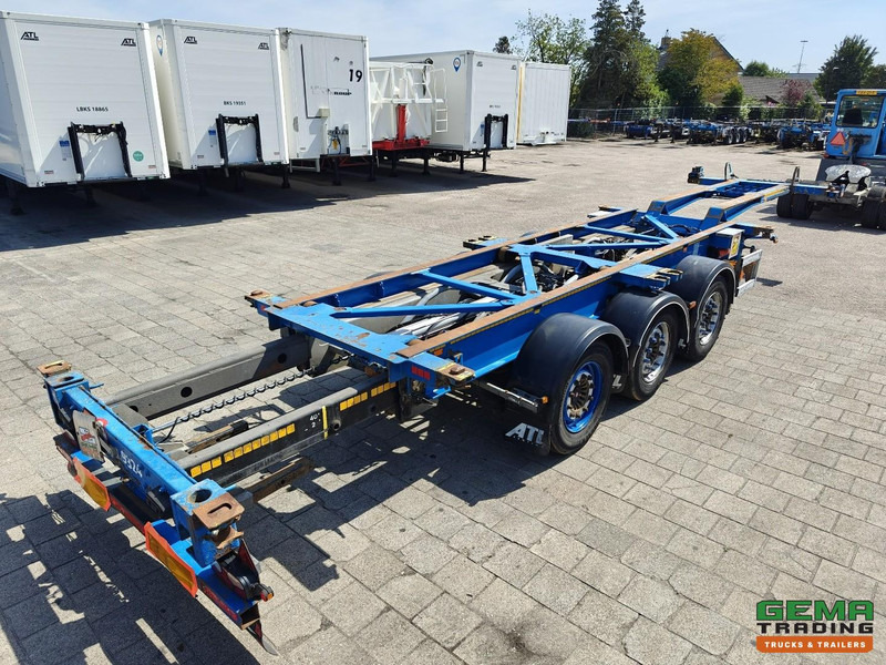 Van Hool 3B0079 3-Assen SAF - Schijfremmen - Alle aansluitingen / Universeel chassis - Transportjer kontejnerësh/ Gjysmë rimorkio me karroceri të çmontueshme: foto 2 Van Hool 3B0079 3-Assen SAF - Schijfremmen - Alle aansluitingen / Universeel chassis - Transportjer kontejnerësh/ Gjysmë rimorkio me karroceri të çmontueshme: foto 2