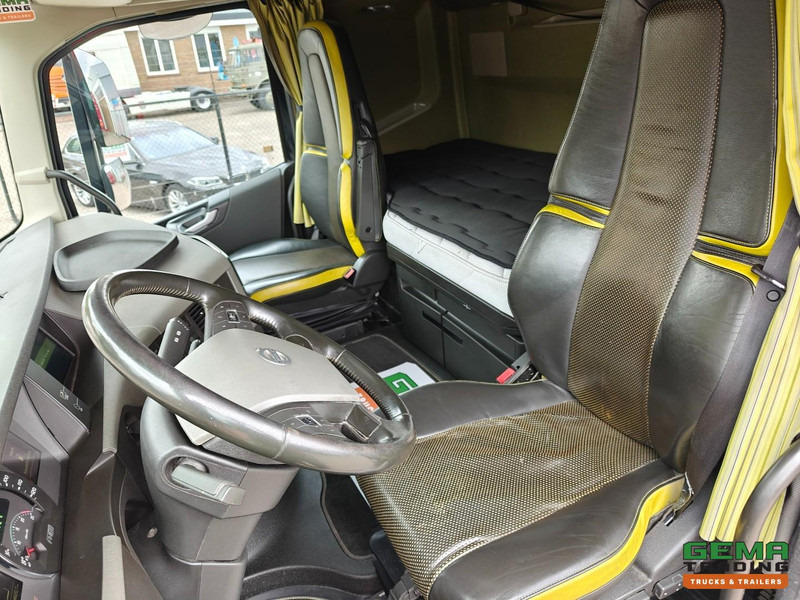 Volvo FH16-750 6x2 Globetrotter XL Euro6C - VEB+ - Volume Combi - Dubbele Tanks - IparkCool - SMARTTacho V2 - 07/2026 APK - Kamion vagonetë: foto 5 Volvo FH16-750 6x2 Globetrotter XL Euro6C - VEB+ - Volume Combi - Dubbele Tanks - IparkCool - SMARTTacho V2 - 07/2026 APK - Kamion vagonetë: foto 5