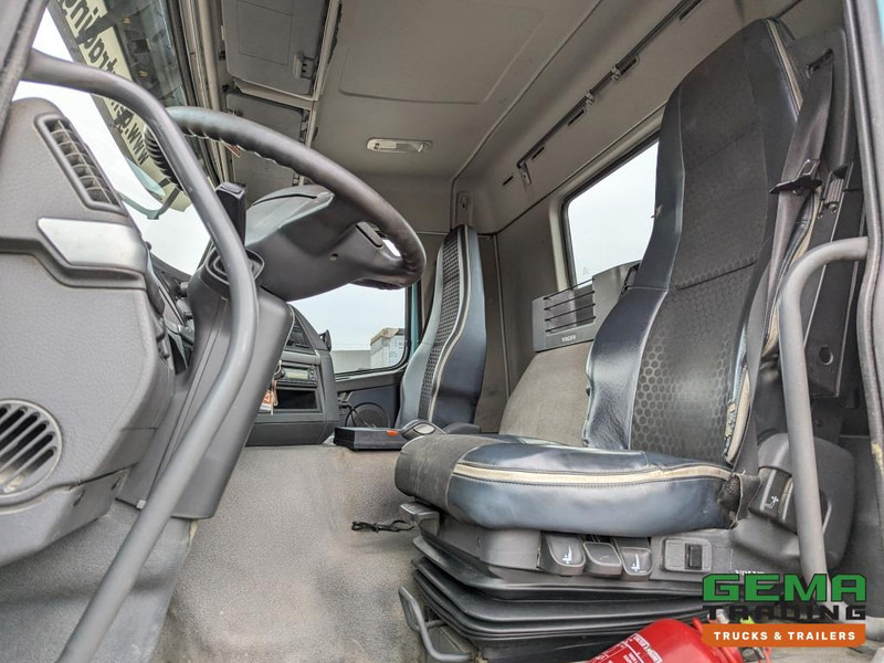 Volvo FMX410 8x4 /4 Daycab Euro5 - Haakarm 25T - CementSilo - RadioGrafisch - Hydr. Steunpoten - NaafReductie - Kamion vetëngarkues: foto 5 Volvo FMX410 8x4 /4 Daycab Euro5 - Haakarm 25T - CementSilo - RadioGrafisch - Hydr. Steunpoten - NaafReductie - Kamion vetëngarkues: foto 5